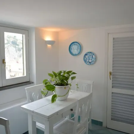 Aparthotel Torre Paradiso Minori