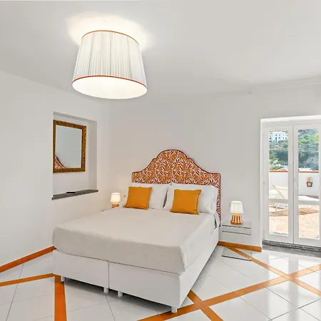 Torre Paradiso Aparthotel