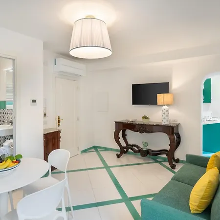 Torre Paradiso Aparthotel Minori