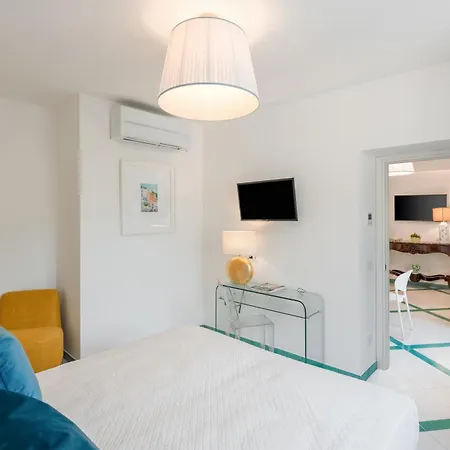 Torre Paradiso Aparthotel Minori