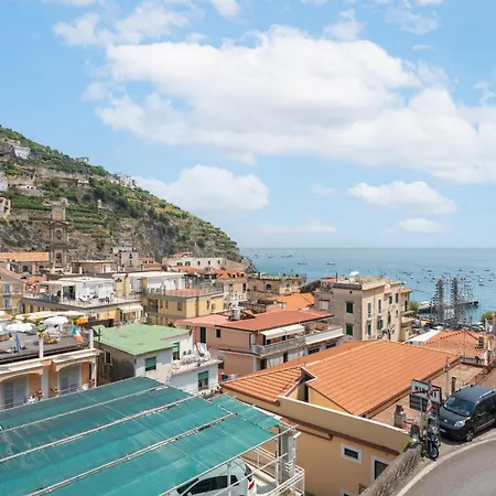 Torre Paradiso 3* Minori