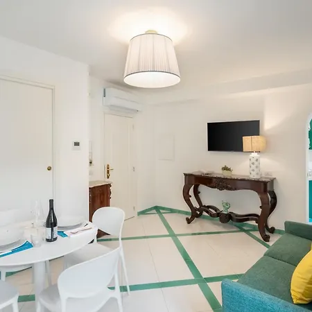 Torre Paradiso Apart Otel 3*