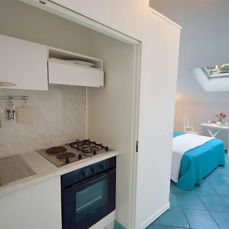 Aparthotel Torre Paradiso 3*