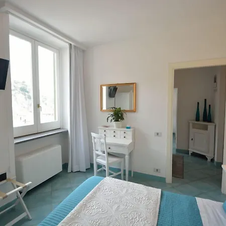 Torre Paradiso Aparthotel