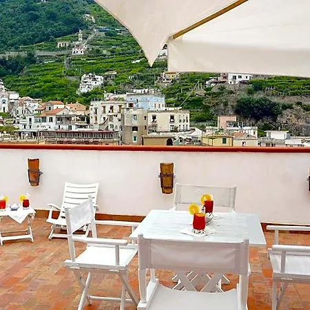 Torre Paradiso Aparthotel