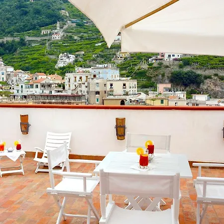 Torre Paradiso Aparthotel