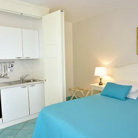 Aparthotel Torre Paradiso 3*