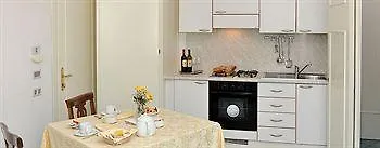 Aparthotel Torre Paradiso 3*