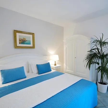 Torre Paradiso Aparthotel