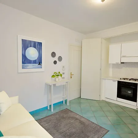 Torre Paradiso Aparthotel 3*