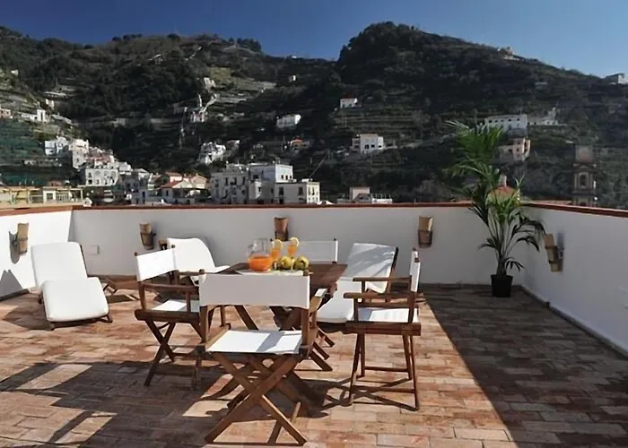 Aparthotel Torre Paradiso 3*